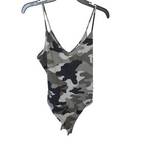 River Island Camo Bodysuit V-Neck‎ Sleeveless Casual Top Size US 10